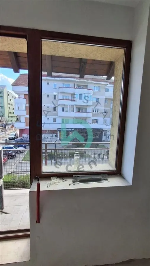 Apartament 3 camere de vanzare - Bulevardul Victoriei, Sibiu - foto 10