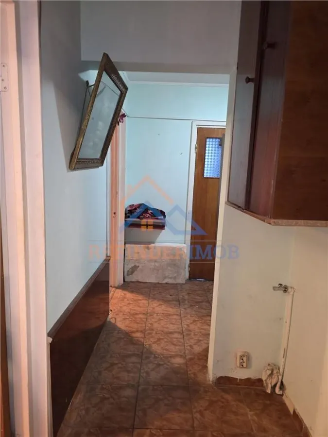 Vanzare 3 camere Trapezului -Ozana 70mp - foto 2