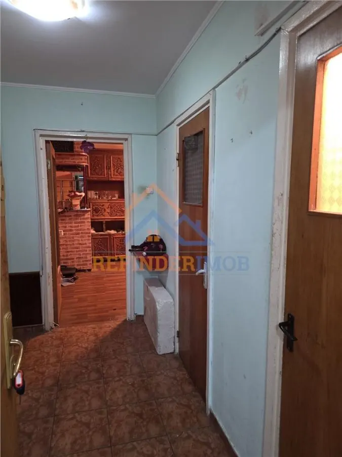 Vanzare 3 camere Trapezului -Ozana 70mp - foto 5