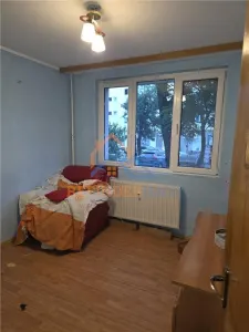Vanzare 3 camere Trapezului -Ozana 70mp - foto 6