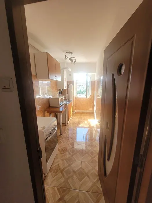Apartament 1 cameră, etaj 3/8 cu lift, zonă Gară – ideal investiție, mobilat și utilat - foto 4