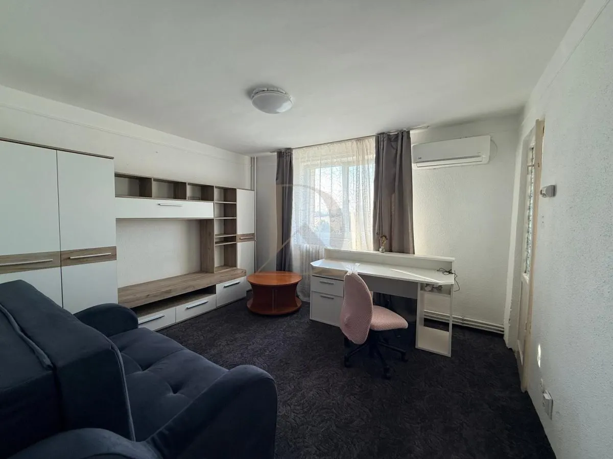 Centru Civic - Hala Centrala , apartament 2 camere 44 mp etaj intermediar - foto 1
