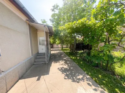 RECO Casa cu 5 camere in Oradea zona Oncea - foto 12