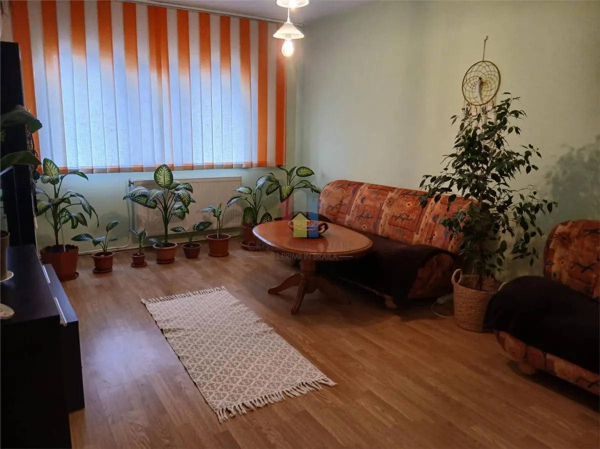 Mobilat si Utilat ! 3 camere - etaj 3, Buzaului - foto 2
