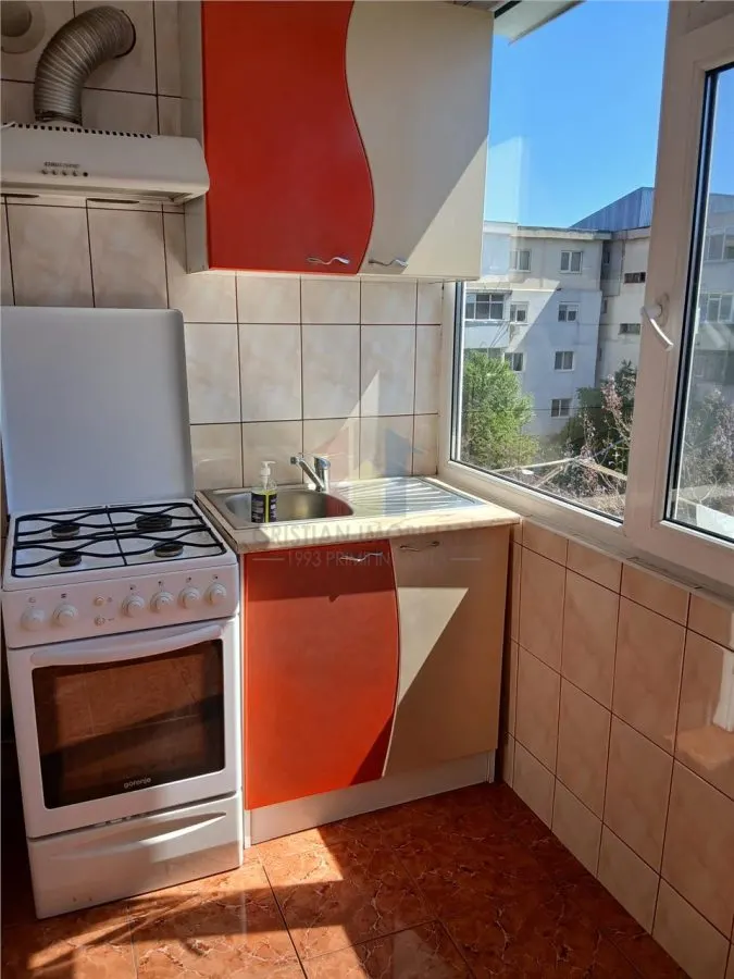 Mobilat si Utilat ! 3 camere - etaj 3, Buzaului - foto 10