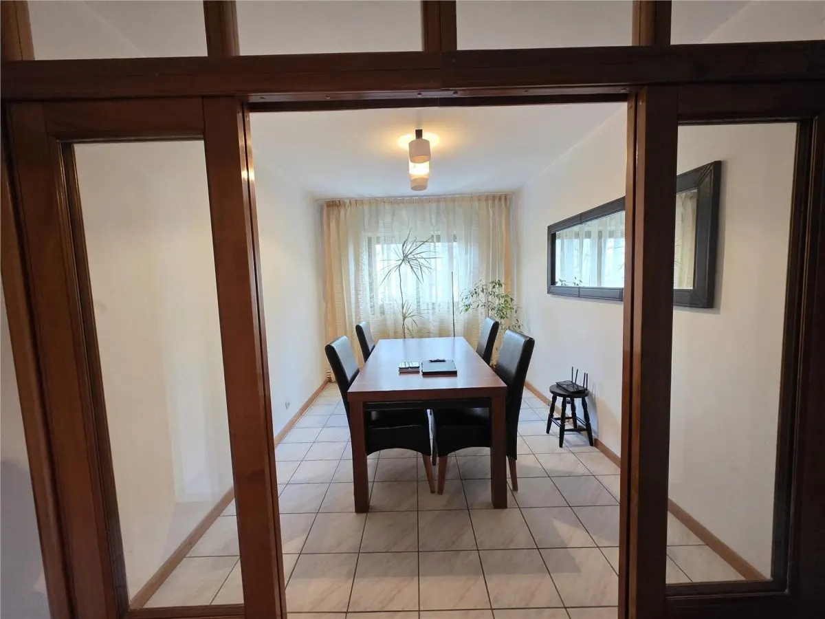 4 camere - centrala termica  -  parcare - Crangasi - foto 2