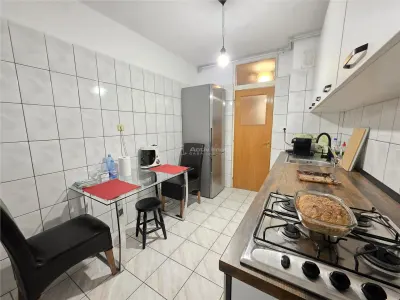 4 camere - centrala termica  -  parcare - Crangasi - foto 10