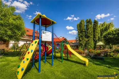 Hotel 3* + Pensiune 4*, piscina, teren tenis, 6.200mp parc privat +, Sanpetru, Brasov - foto 13