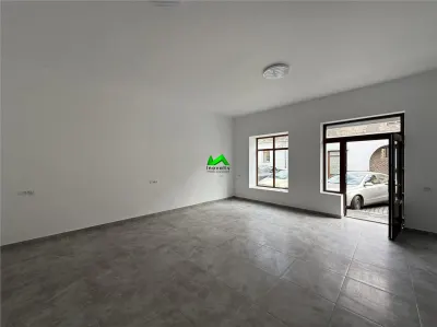 Spatiu comercial de vanzare 89mp Sibiu Ultracentral - foto 2