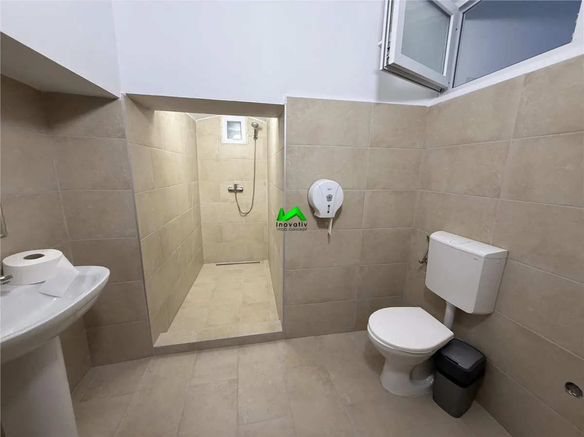 Spatiu comercial de vanzare 89mp Sibiu Ultracentral - foto 6
