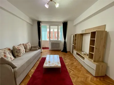 ULTRACENTRAL - 2 CAMERE - LIFT - RENOVAT - foto 5