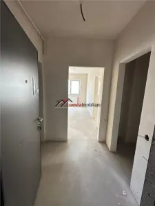 Apartament semifinisat in Floresti, 55 mp plus balcon, etaj intermediar Tva taxare inversa / pret foarte bun / mp! - Floresti