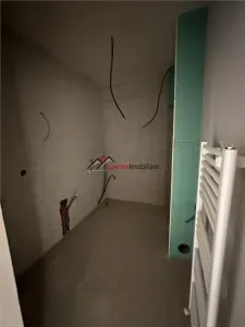 Apartament semifinisat in Floresti, 55 mp plus balcon, etaj intermediar Tva taxare inversa / pret foarte bun / mp! - foto 4