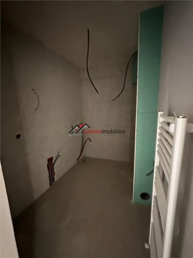 Apartament semifinisat in Floresti, 55 mp plus balcon, etaj intermediar Tva taxare inversa / pret foarte bun / mp! - foto 4