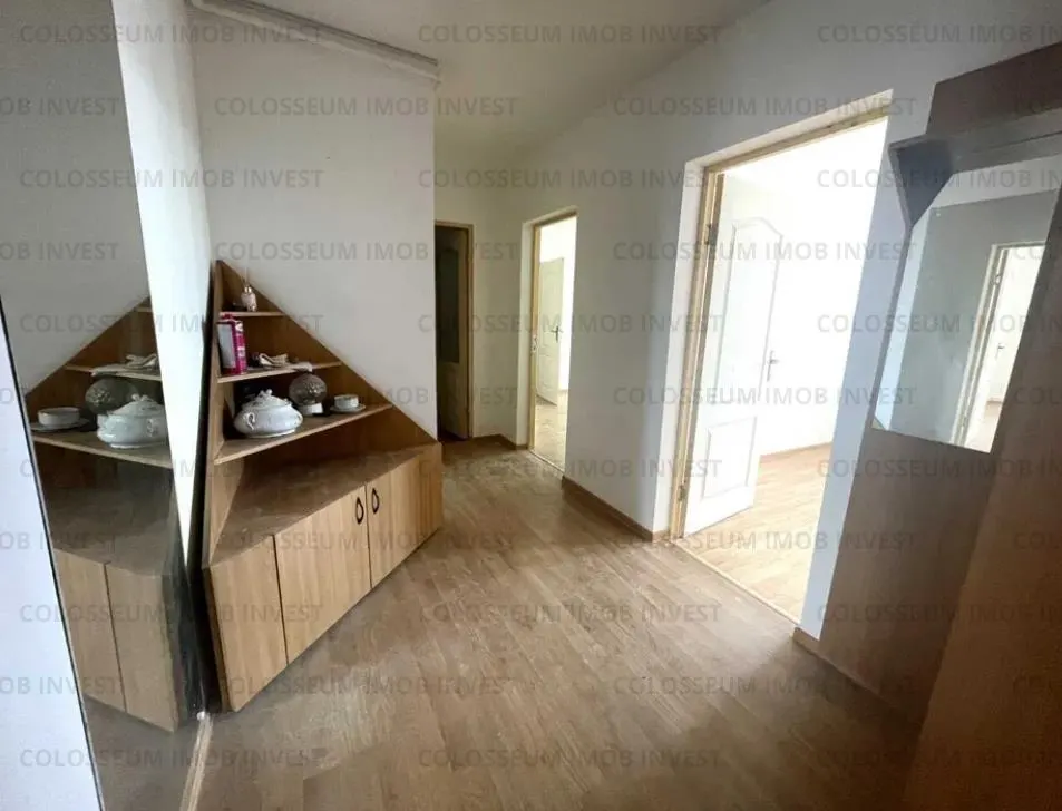 Apartament 3 camere | Circular | Renovat | Astra | Calea Bucuresti - foto 3