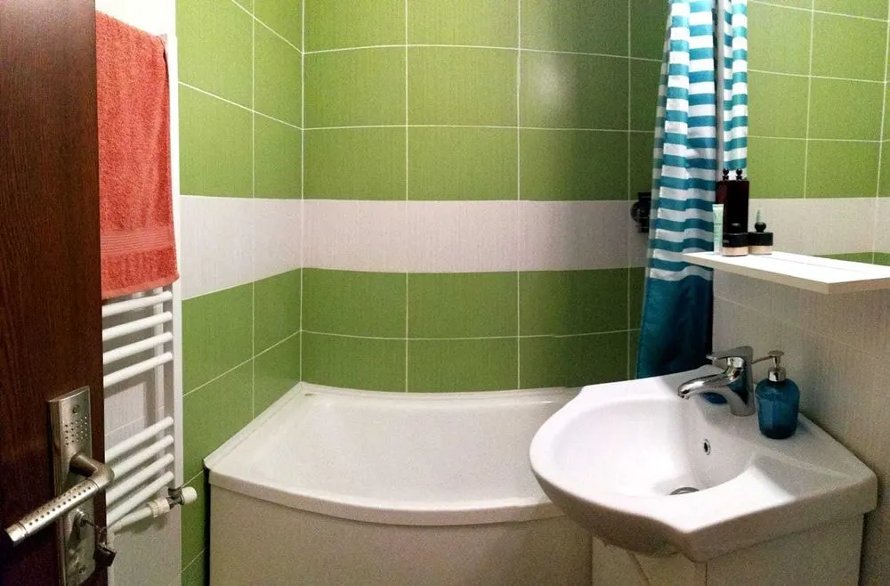 Apartament 3 camere Podu Ros 72 mp 2 balcoane, locatie excelenta - foto 6