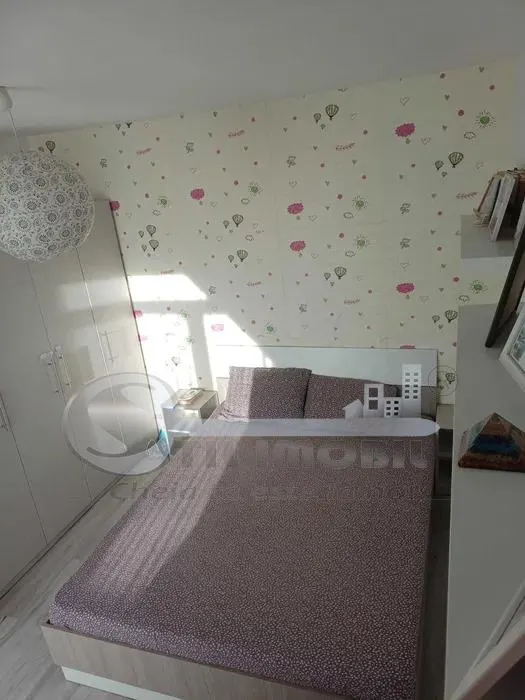 Apartament 2 camere, bulevardul Cantemir, 2 minute Palas, mobilatÂ  - foto 2