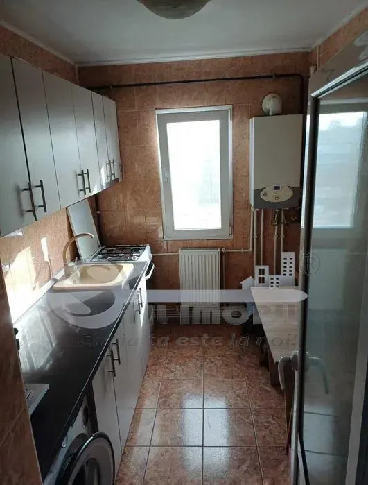 Apartament 2 camere, bulevardul Cantemir, 2 minute Palas, mobilatÂ  - foto 7