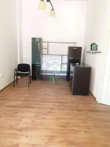 Casa si teren zona centrala - pretabil activitati comerciale !! - foto 4