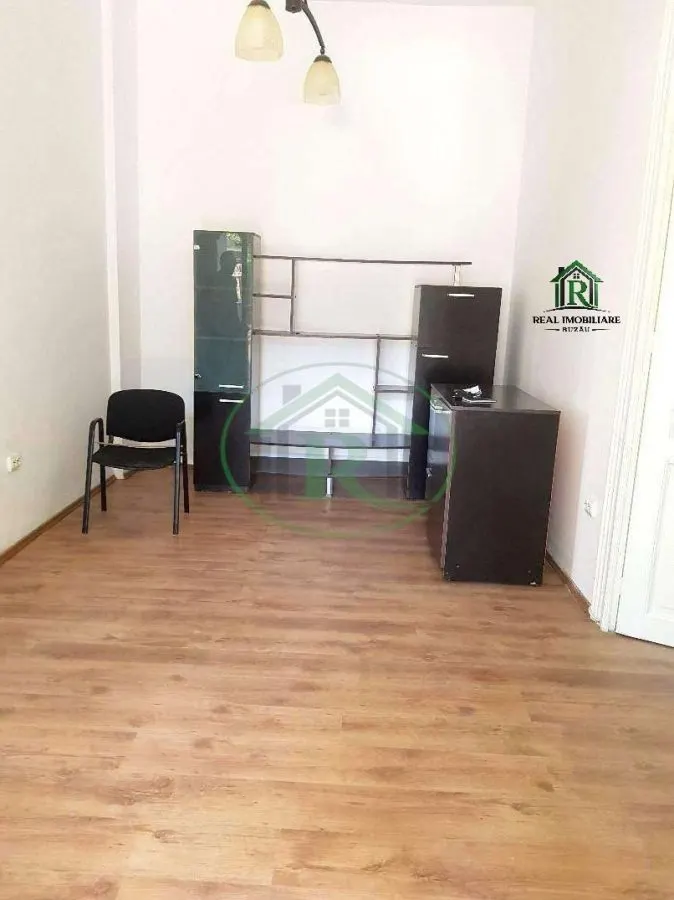 Casa si teren zona centrala - pretabil activitati comerciale !! - foto 4