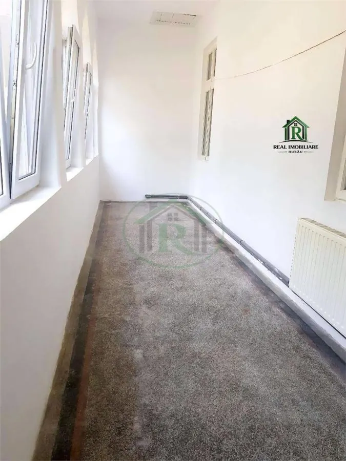 Casa si teren zona centrala - pretabil activitati comerciale !! - foto 6