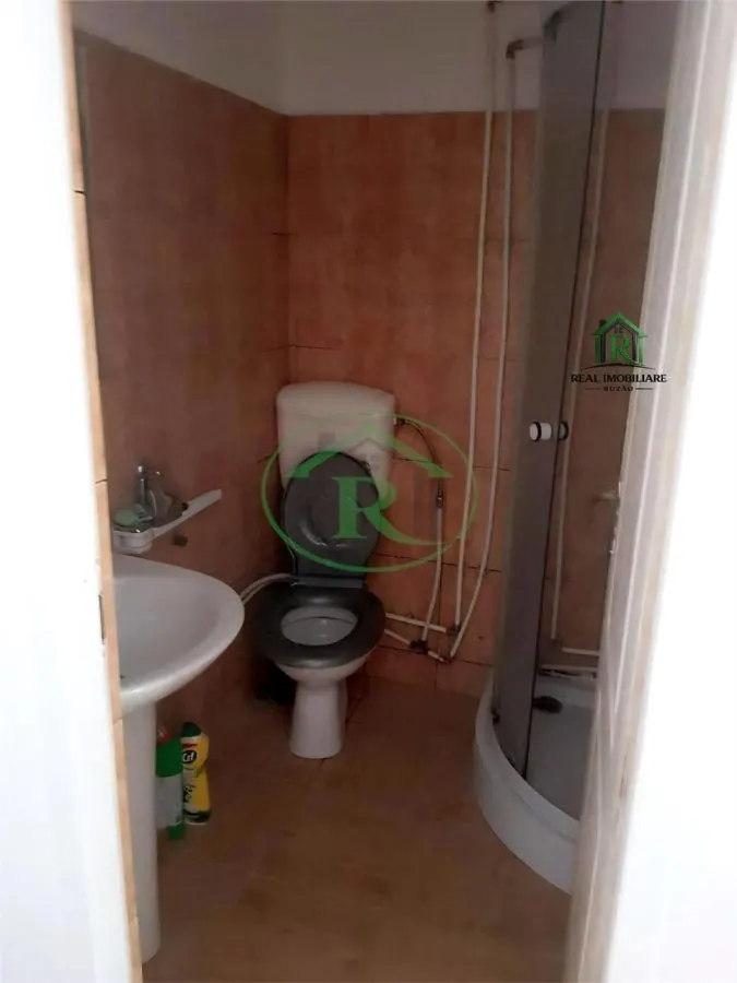 Casa si teren zona centrala - pretabil activitati comerciale !! - foto 7