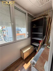 3 camere l 2 bai l Intre Lacuri l Parcare - foto 12
