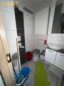 3 camere l 2 bai l Intre Lacuri l Parcare - foto 7