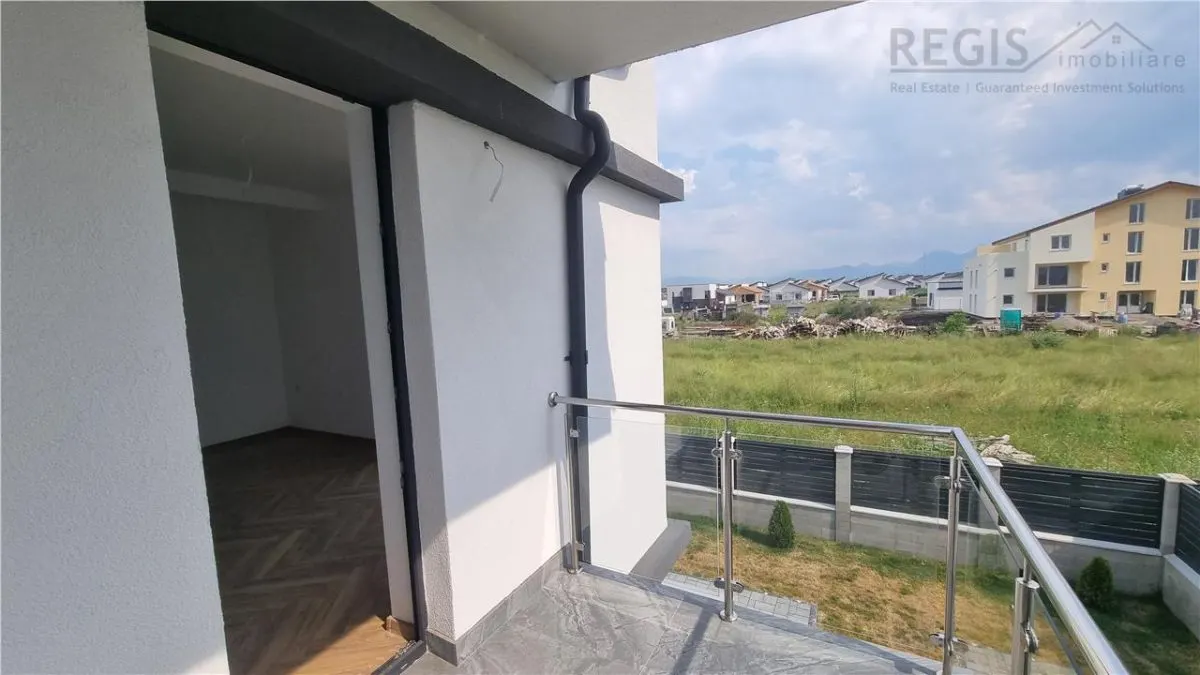 Vila moderna de 4 camere zona Sanpetru - foto 11