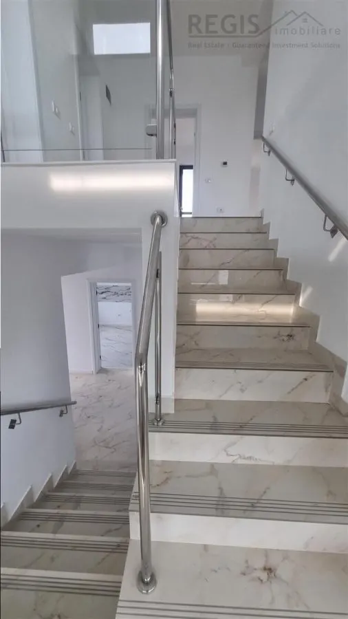 Vila moderna de 4 camere zona Sanpetru - foto 13