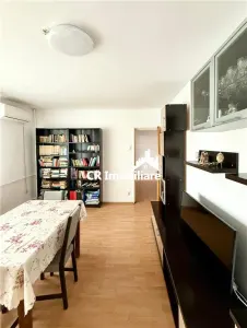 Apartament 4 camere Pantelimon Mega Mall - foto 3
