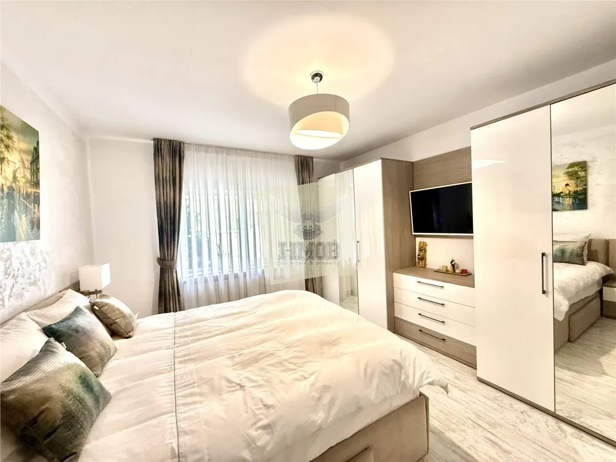 Apartament mobilat 2 camere garaj boxa camara in Strand - foto 1