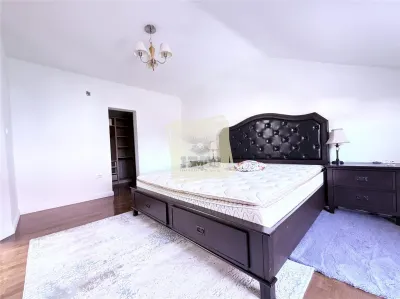 Casa moderna 3 camere 120 mpu 2 bai terasa zona centrala Sibiu - foto 7