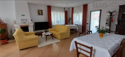 Casa indviduala, cu curte proprie, Bunloc ,Sacele - foto 4