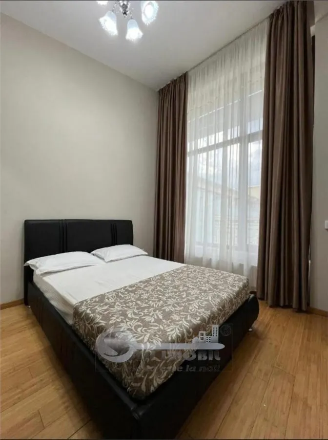 Penthouse de închiriat | 3 camere | Terasă impresionantă de 59 mp | Complet mobilat și utilat - foto 3