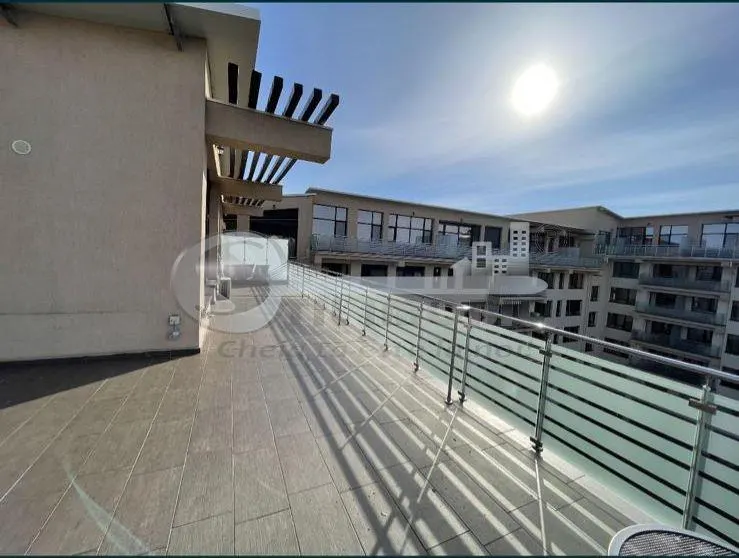 Penthouse de închiriat | 3 camere | Terasă impresionantă de 59 mp | Complet mobilat și utilat - foto 9