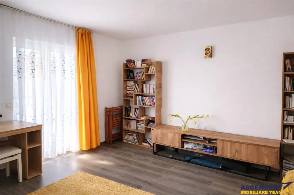 Duplex frumos structurat, constructie din lemn, Valea cu Flori, Izvor, Brasov - foto 3