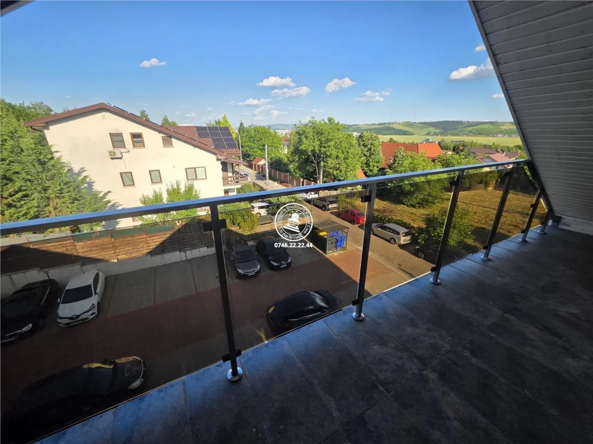 Apartament 3 camere V.Lupului, la 800 m de Sos.Pacurari - foto 6