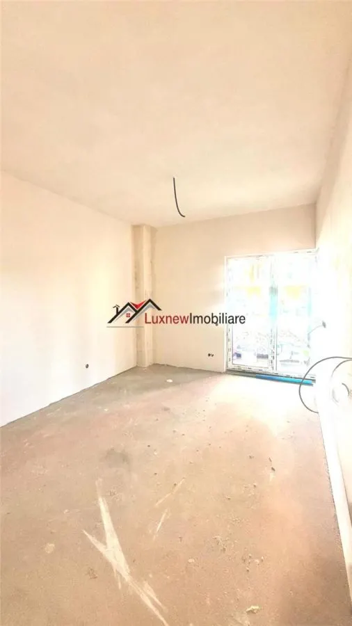 Apartament semifinisat 80 mp, 4 camere, 2 bai plus logie 10 mp, zona Tineretului! - foto 3
