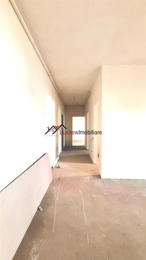 Apartament semifinisat 80 mp, 4 camere, 2 bai plus logie 10 mp, zona Tineretului! - foto 10