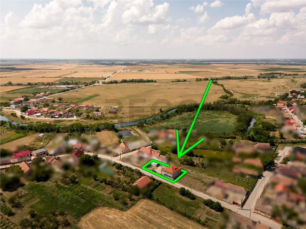 RECO Casa in Girisu de Cris, la 12 km de Oradea - foto 11