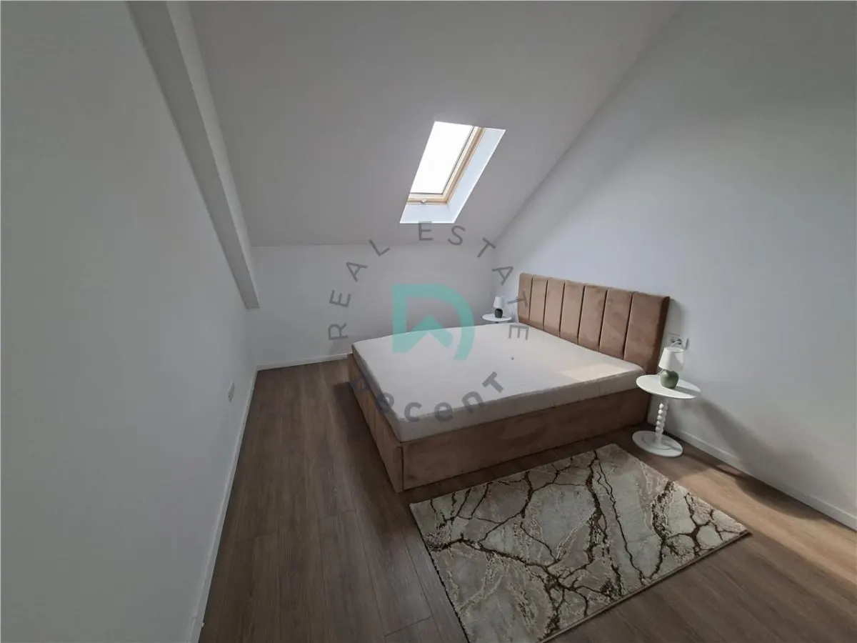 Apartament-penthouse 3 camere Pet Friendly Tractorul, 70 mp - Brasov - foto 11