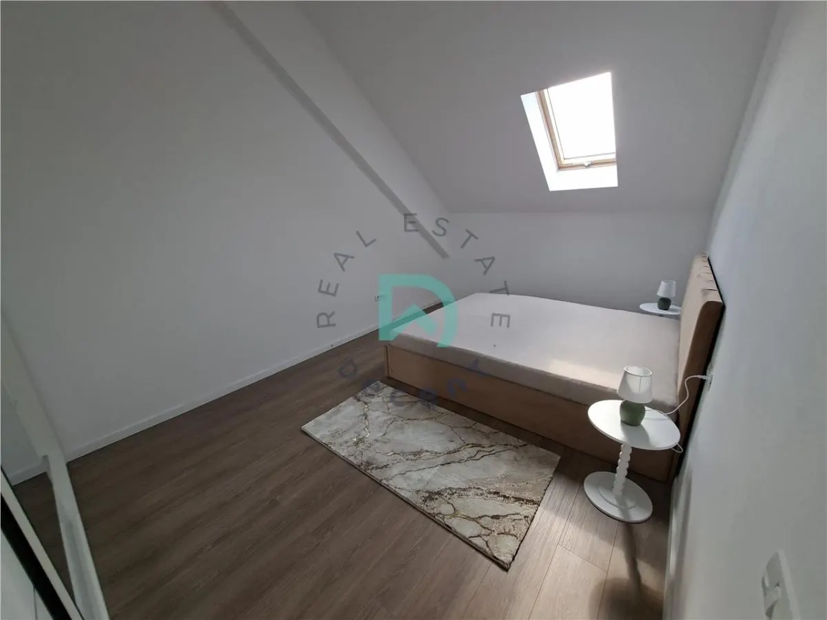 Apartament-penthouse 3 camere Pet Friendly Tractorul, 70 mp - Brasov - foto 5