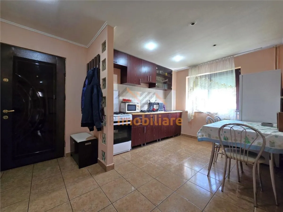 APARTAMENT 2 CAMERE | TIP C | STR.ITALIANA | ROGERIUS | ORADEA - foto 6