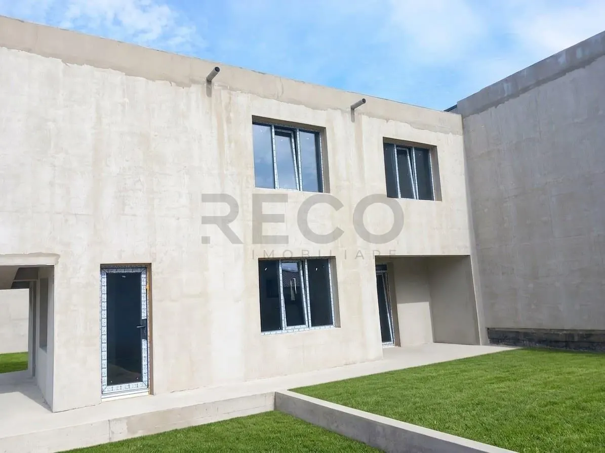 RECO Casa cuplata de vanzare in cartierul Tineretului, Oradea - foto 1
