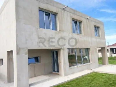 RECO Casa cuplata de vanzare in cartierul Tineretului, Oradea - foto 2