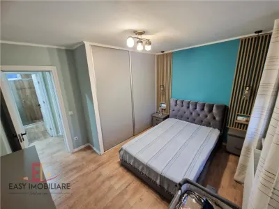 Apartament 3 camere, renovat, UMF, Spital, central,  lift,  Targu Mures - foto 3