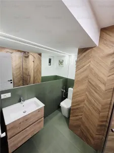 Vanzare apartament 3 camere | ultracentral | Piata Universității | Teatru Național | etaj 7/9 | decomandat | 77mp utili | renovat | bloc 1971 | - foto 11