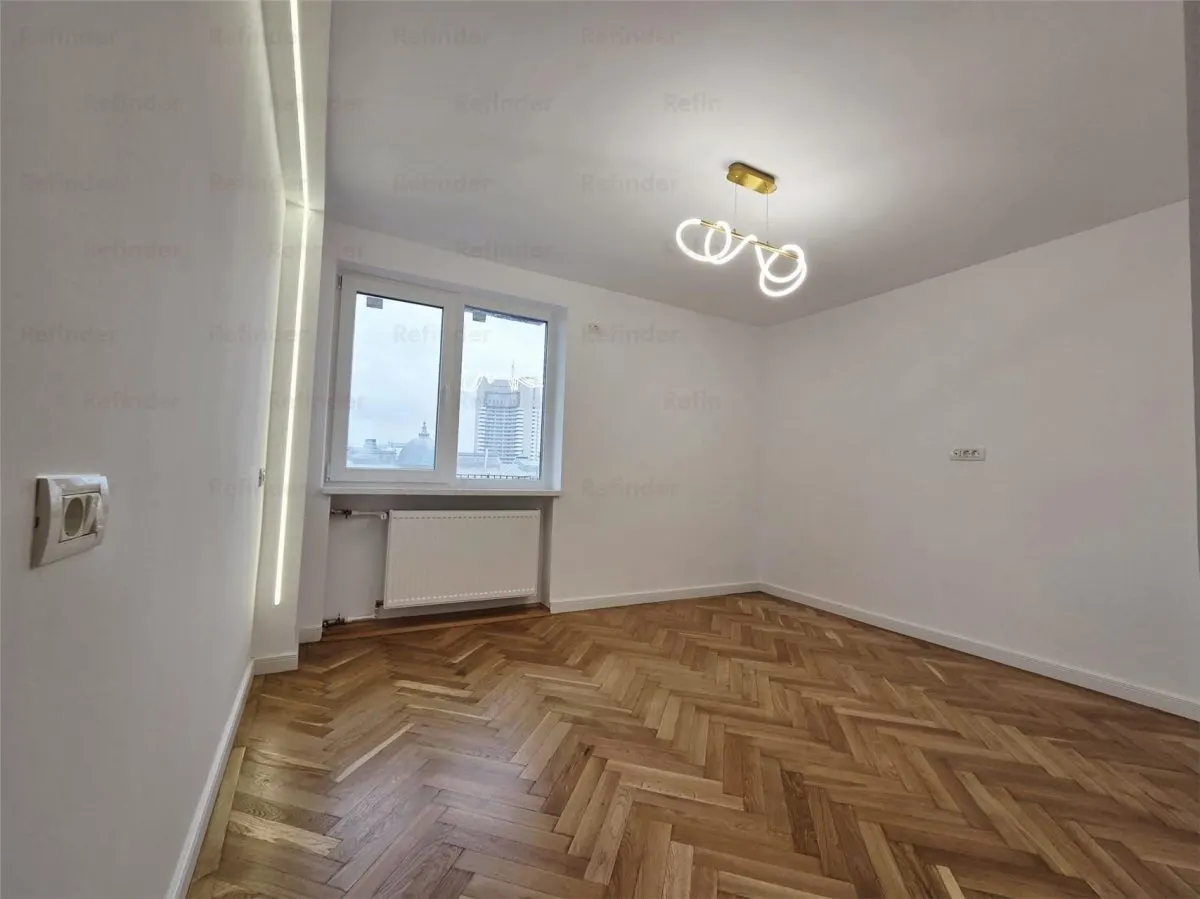 Vanzare apartament 3 camere | ultracentral | Piata Universității | Teatru Național | etaj 7/9 | decomandat | 77mp utili | renovat | bloc 1971 | - foto 13