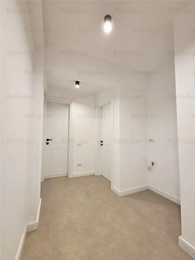 Vanzare apartament 3 camere | ultracentral | Piata Universității | Teatru Național | etaj 7/9 | decomandat | 77mp utili | renovat | bloc 1971 | - foto 8